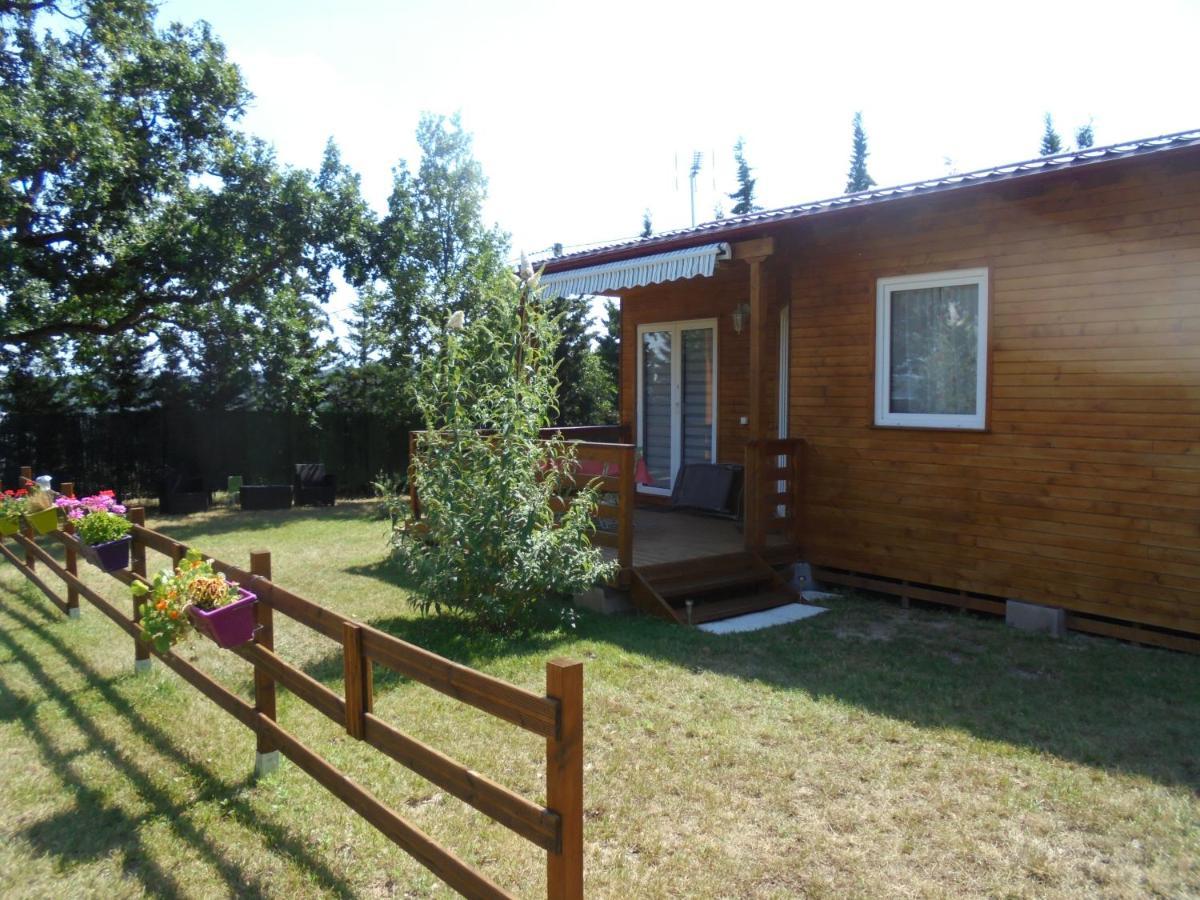 Chalet 4 Personnes Montolieu Экстерьер фото
